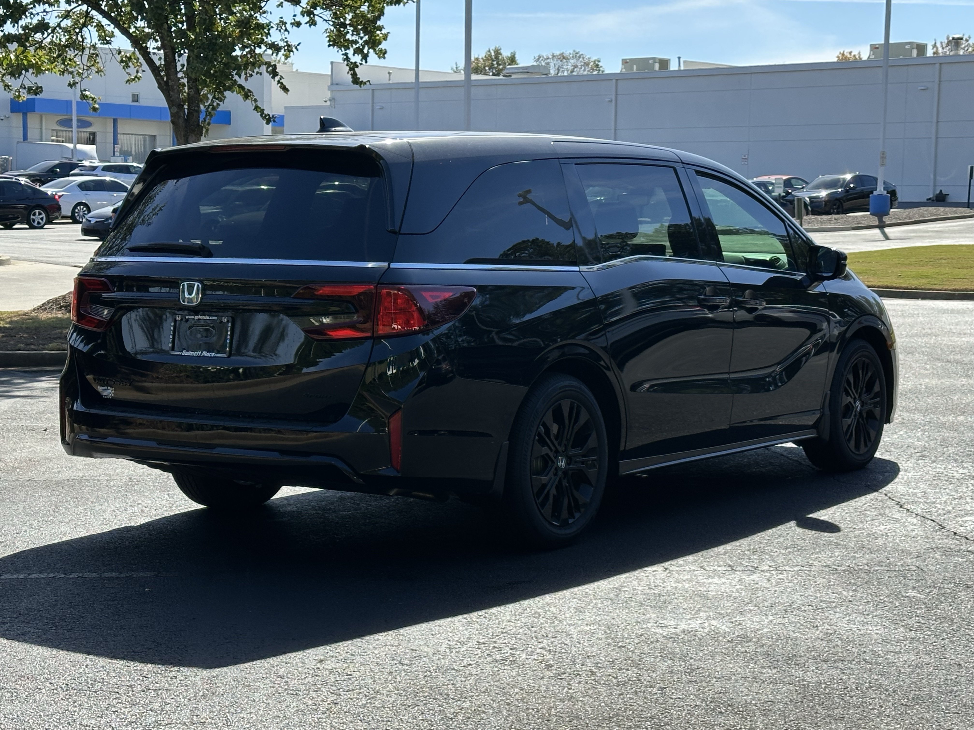Used 2026 Honda Odyssey Sport-L image 13