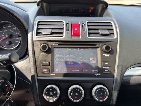 Used 2015 Subaru Crosstrek 2.0i AWD/4WD image 18