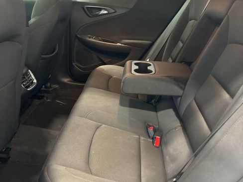 Used 2024 Chevrolet Malibu LT FWD image 35