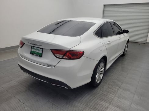 Used 2015 Chrysler 200 Limited image 9