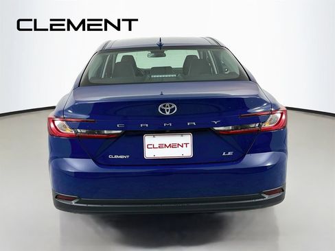 Used 2026 Toyota Camry LE FWD image 8