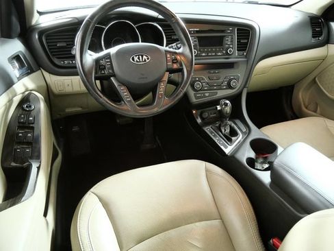 Used 2013 Kia Optima EX FWD image 4