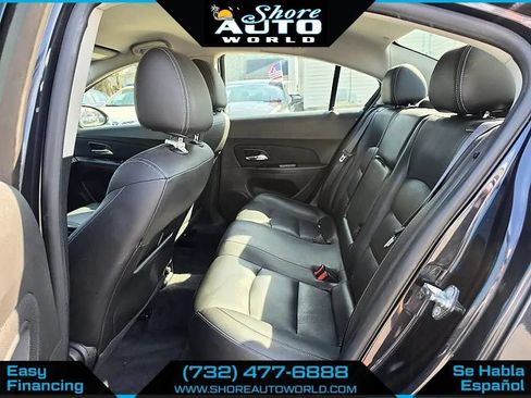 Used 2015 Chevrolet Cruze LT FWD image 14