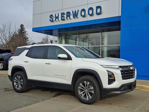 New 2026 Chevrolet Equinox LT w/ Convenience Package II image 1