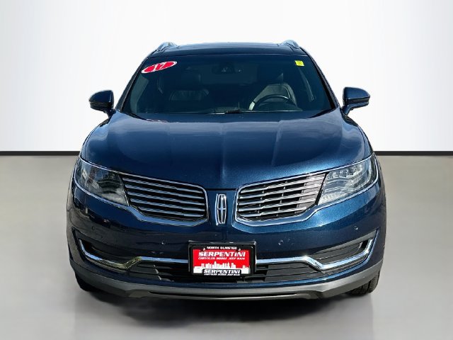 Used 2017 Lincoln MKX Reserve w/ Luxury Package AWD/4WD image 3