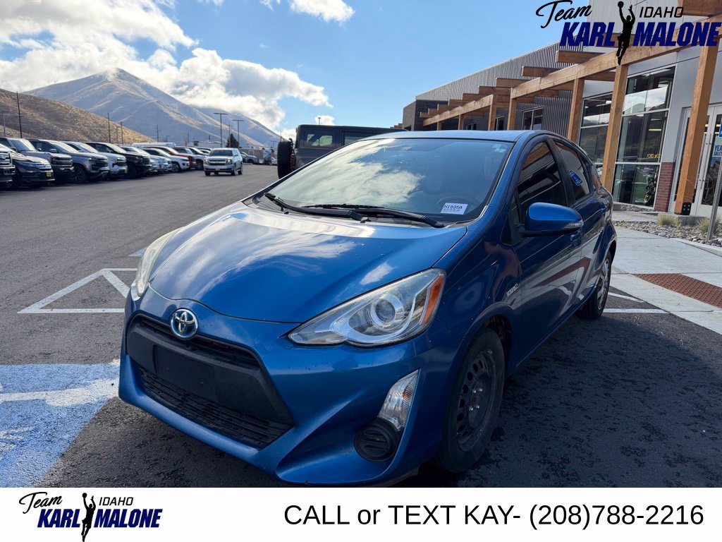 Used 2015 Toyota Prius C One FWD image 3