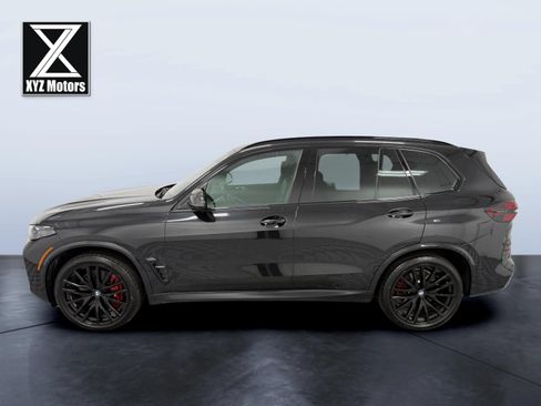 Used 2025 BMW X5 M60i AWD/4WD image 3