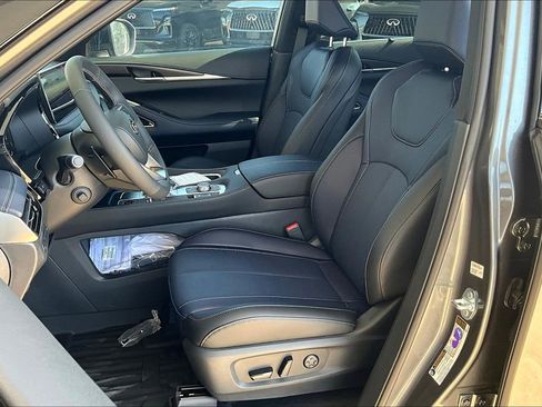 New 2026 INFINITI QX60 Sport w/ Dark Cargo Package image 17