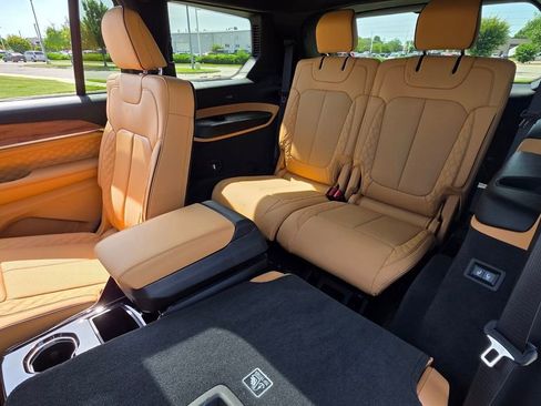 New 2025 Jeep Grand Cherokee L Summit image 25