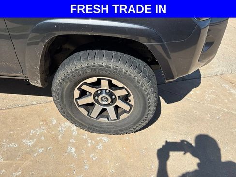 Used 2020 Toyota 4Runner TRD Off-Road Premium w/ Moonroof Package AWD/4WD image 2