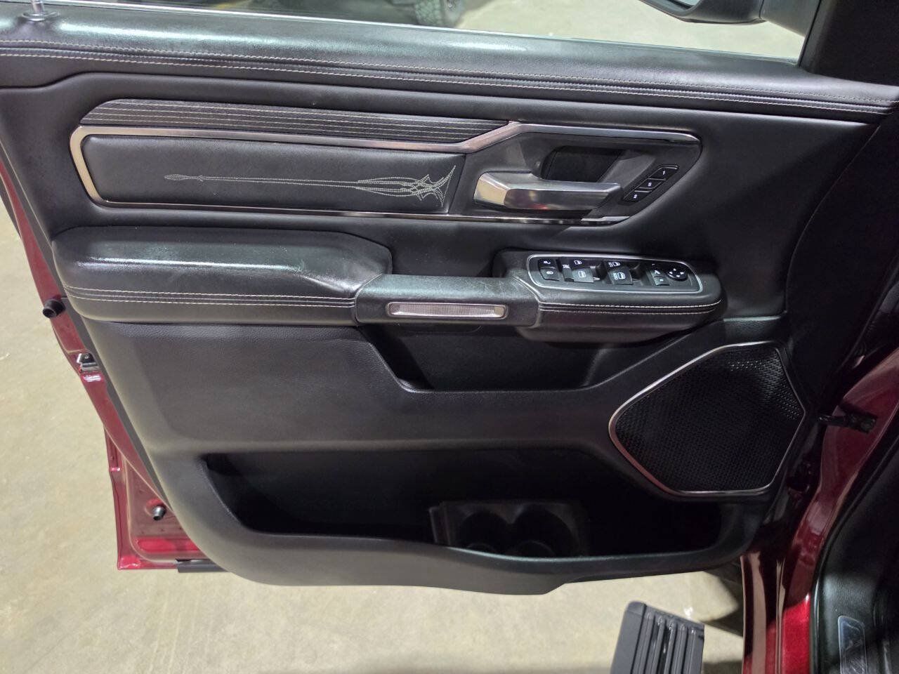 Used 2019 RAM 1500 Limited AWD/4WD image 29