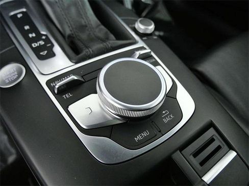 Used 2018 Audi A3 e-tron Premium Plus w/ Technology Package image 20