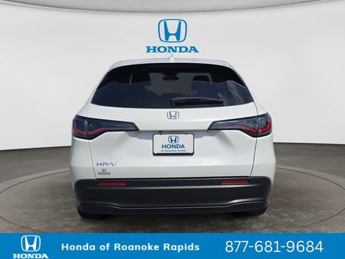New 2027 Honda HR-V LX image 4
