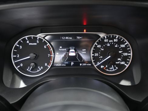 Used 2024 Nissan Rogue S AWD/4WD image 13
