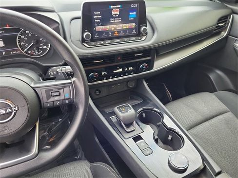 Certified 2024 Nissan Rogue SV image 13
