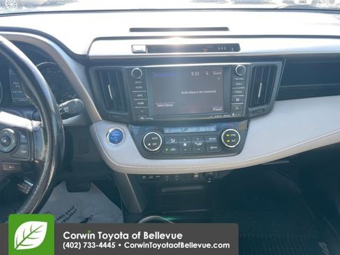 Used 2018 Toyota RAV4 Limited w/ Advanced Technology Package AWD/4WD image 11
