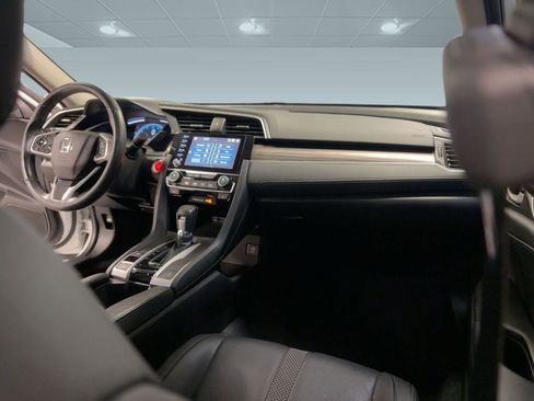 Used 2021 Honda Civic Touring image 29