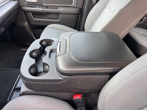 Used 2024 RAM 2500 Big Horn w/ Bed Utility Group image 14