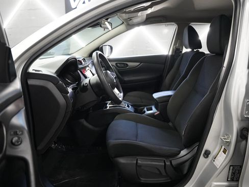 Used 2021 Nissan Rogue Sport S AWD/4WD image 12