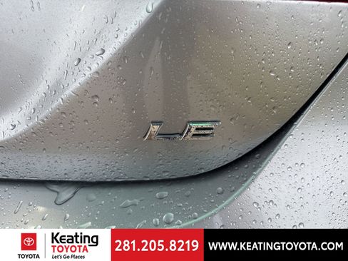 Used 2023 Toyota Camry LE w/ Convenience Package image 9