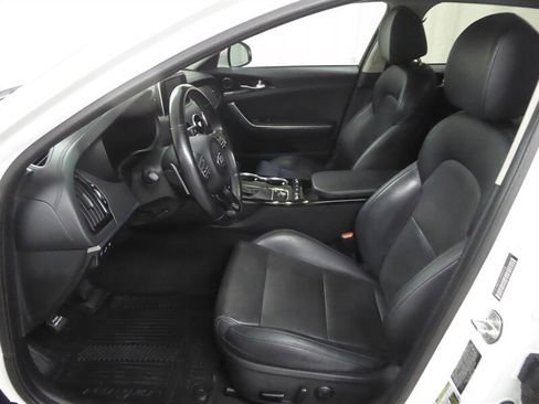 Used 2019 Kia Stinger image 21