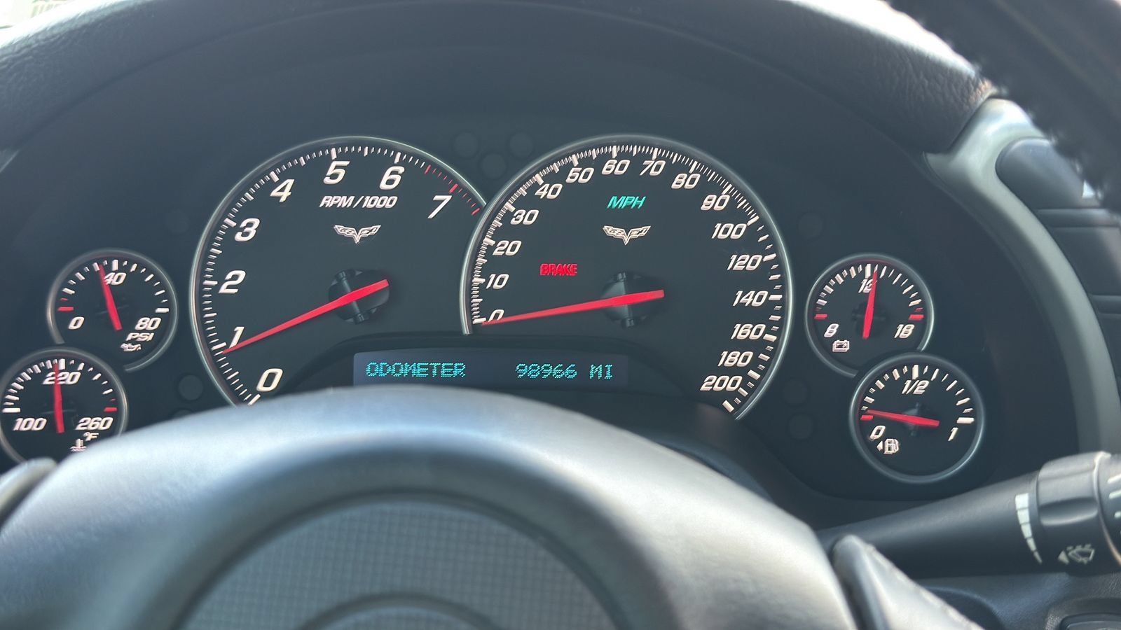 Used 2005 Chevrolet Corvette Coupe RWD image 11
