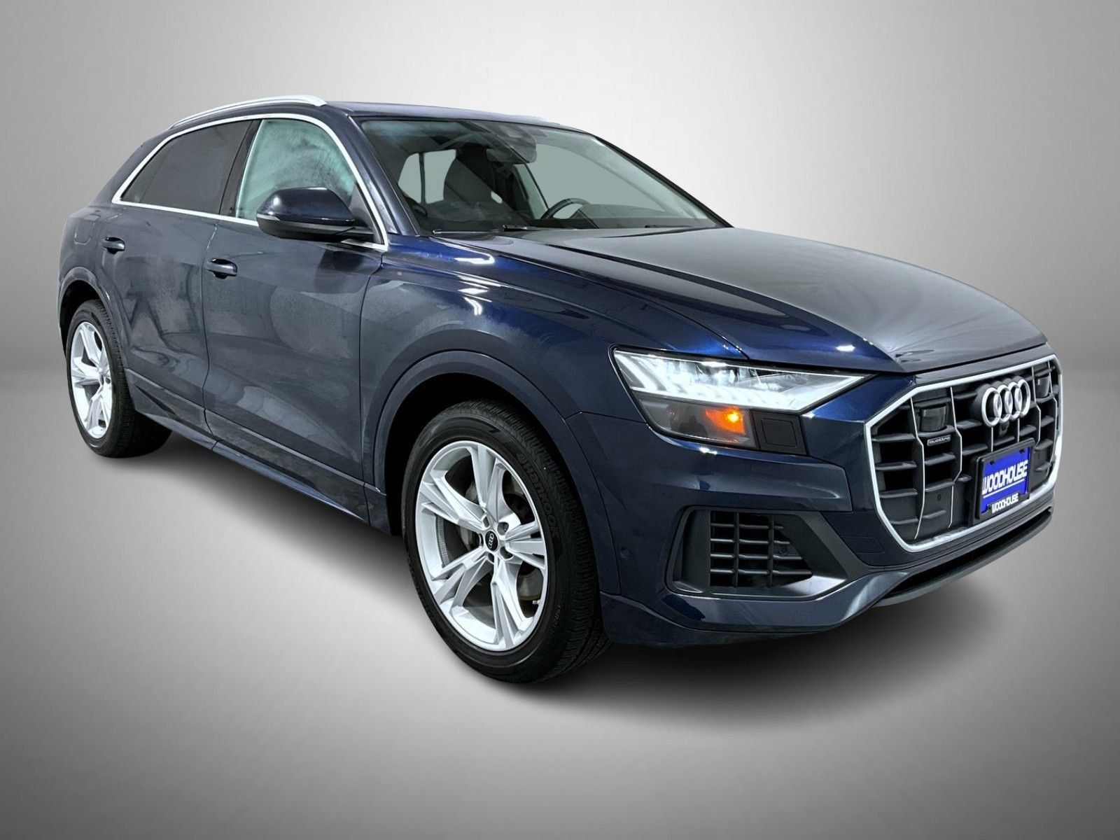 Used 2023 Audi Q8 Prestige AWD/4WD image 3