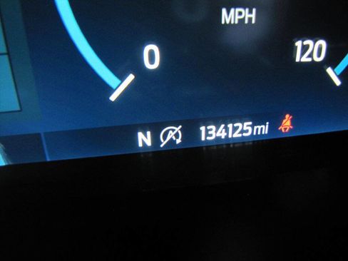 Used 2022 Ford F150 Lariat w/ FX4 Off-Road Package image 41