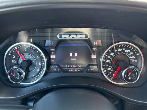 Used 2023 RAM 1500 Big Horn AWD/4WD image 25