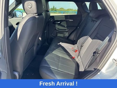 Used 2024 Land Rover Range Rover Evoque S image 3