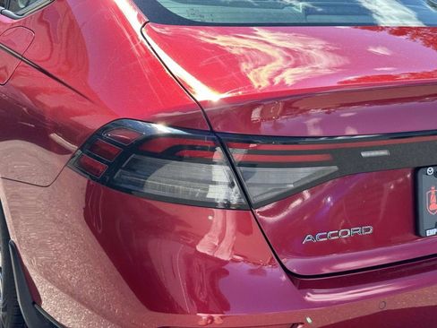Used 2023 Honda Accord EX-L image 10