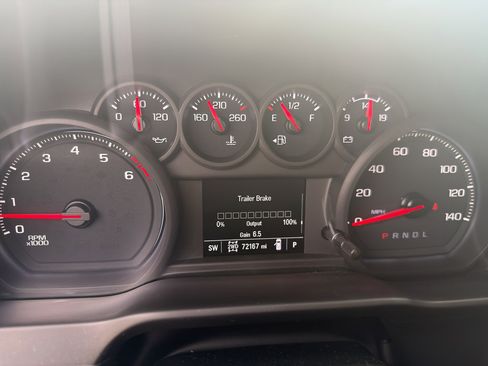 Used 2021 Chevrolet Silverado 1500 Custom Trail Boss image 10