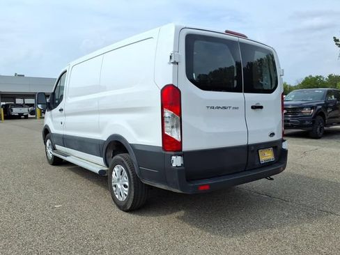 Certified 2025 Ford Transit 250 Low Roof w/ Exterior Upgrade Package RWD image 5