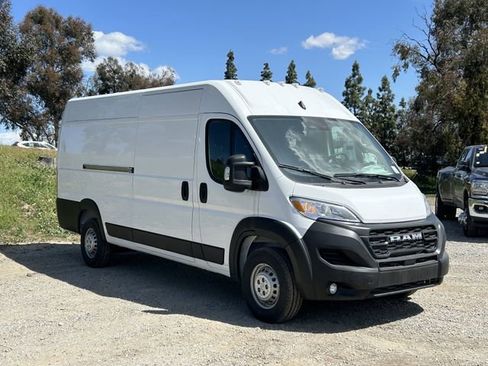 New 2024 RAM ProMaster 3500 w/ Premium Convenience Group FWD image 5