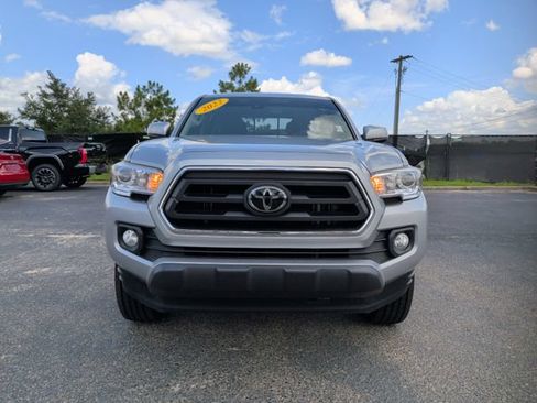 Used 2022 Toyota Tacoma SR5 w/ Technology Package RWD image 9
