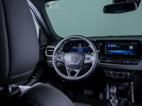 Used 2024 Chevrolet TrailBlazer ACTIV w/ Convenience Package image 14