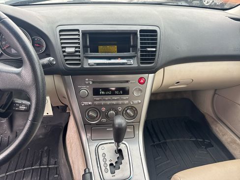 Used 2006 Subaru Legacy 2.5i image 10