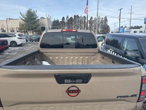 Used 2024 Nissan Frontier PRO-4X w/ Off-Road Protection Package image 5