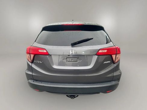 Used 2018 Honda HR-V EX image 10