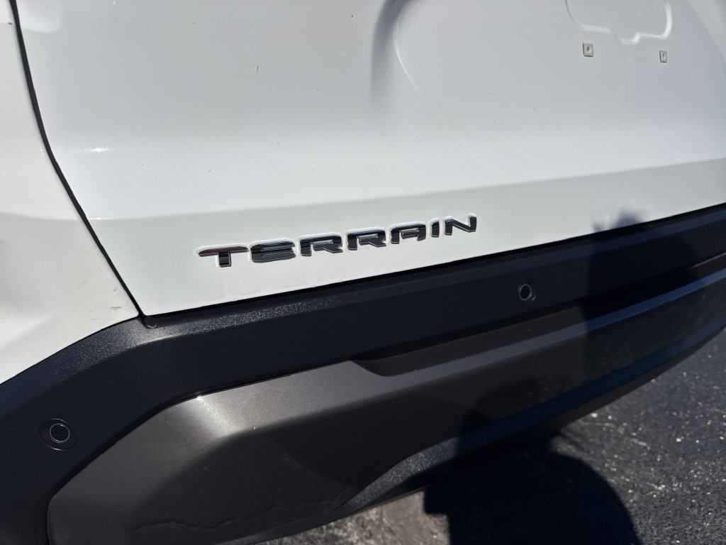 Used 2026 GMC Terrain Elevation FWD image 11