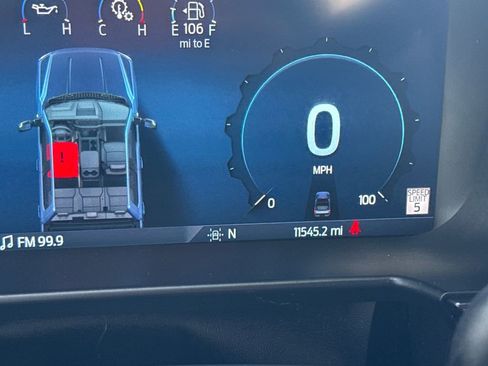 Used 2024 Ford F350 Platinum image 35