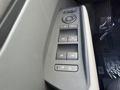 Used 2024 Kia EV9 Wind image 27