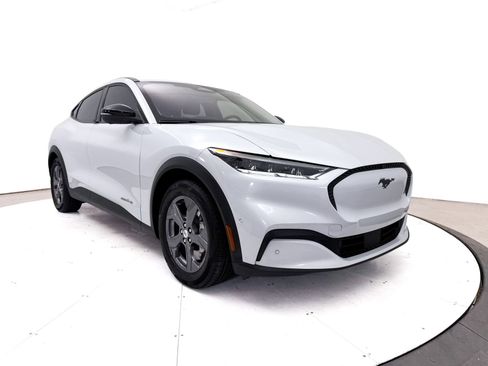 Used 2023 Ford Mustang Mach-E Select AWD/4WD image 9