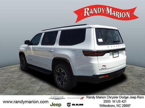 New 2023 Jeep Wagoneer Series III w/ Convenience Group I AWD/4WD image 5