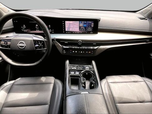Certified 2025 Nissan Murano SL w/ Cargo Package AWD/4WD image 14
