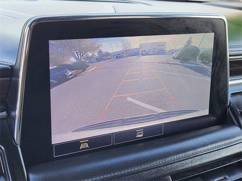 Used 2021 Chevrolet Tahoe Z71 image 17