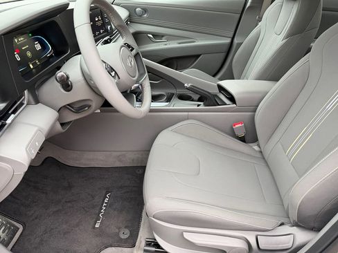 New 2026 Hyundai Elantra Sport FWD image 10