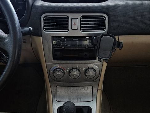 Used 2004 Subaru Forester 2.5XS AWD/4WD image 11
