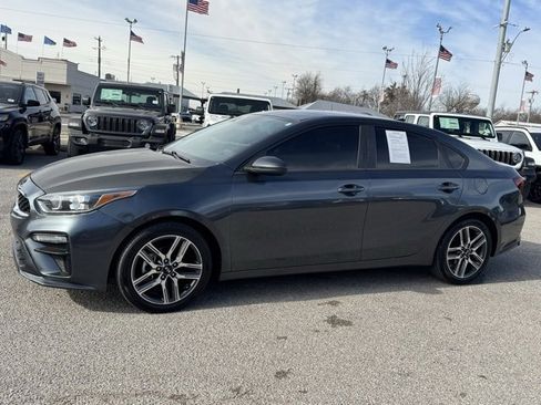 Used 2019 Kia Forte S image 3