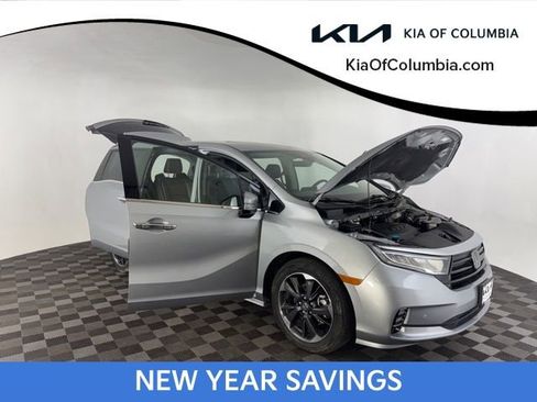 Used 2024 Honda Odyssey Elite image 9